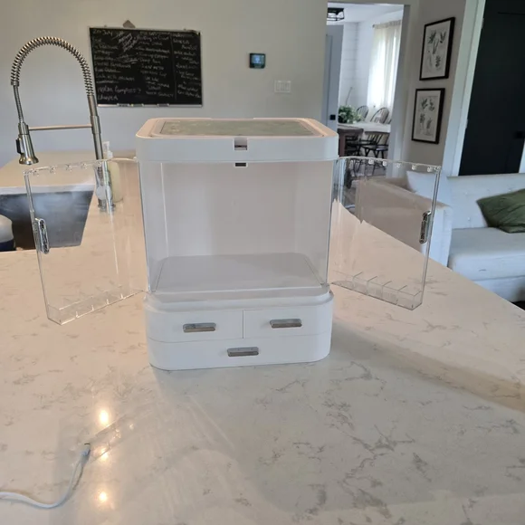 White Beauty Storage Container - Picture 2 of 5